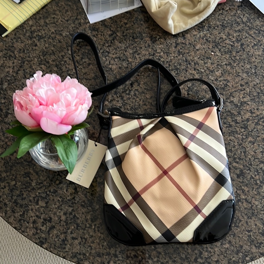 Burberry Cross-Body 10x8